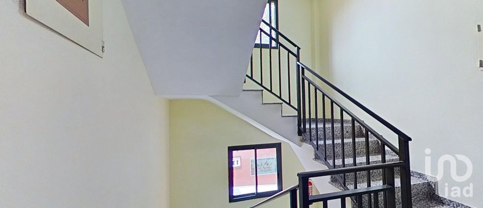 Appartement 1 chambre de 45 m² à Zaragoza (50007)