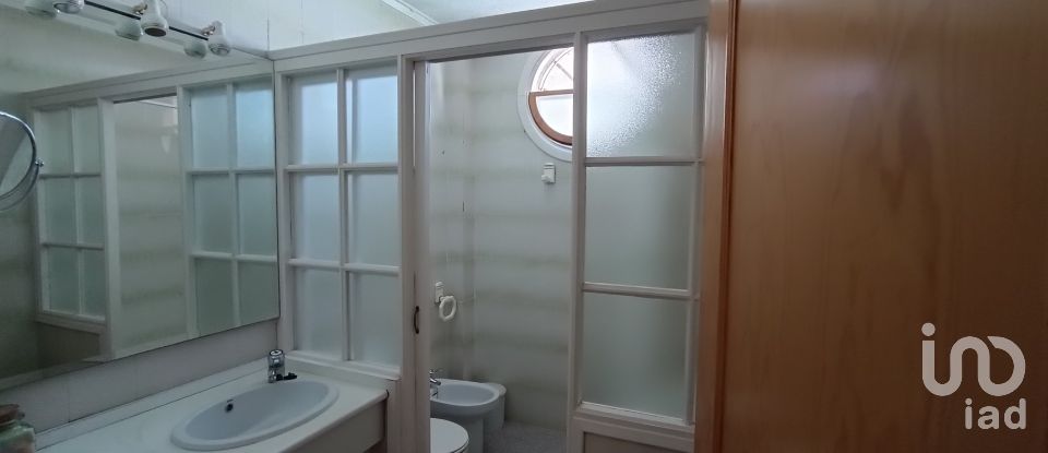 Habitatge unifamiliar  5 habitacions de 110 m² a Santa Pola (03130)