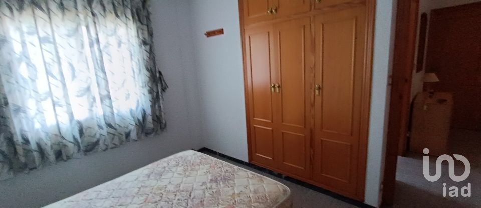 Habitatge unifamiliar  5 habitacions de 110 m² a Santa Pola (03130)