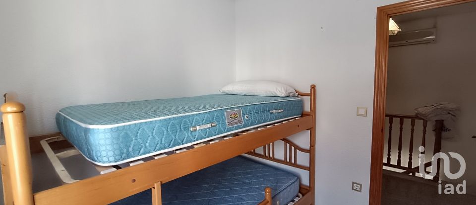 Habitatge unifamiliar  5 habitacions de 110 m² a Santa Pola (03130)