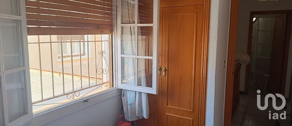 Habitatge unifamiliar  5 habitacions de 110 m² a Santa Pola (03130)