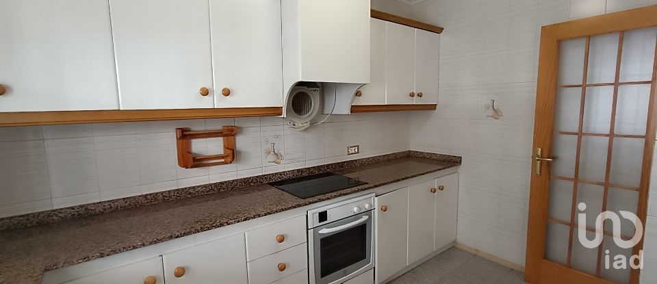 Habitatge unifamiliar  5 habitacions de 110 m² a Santa Pola (03130)