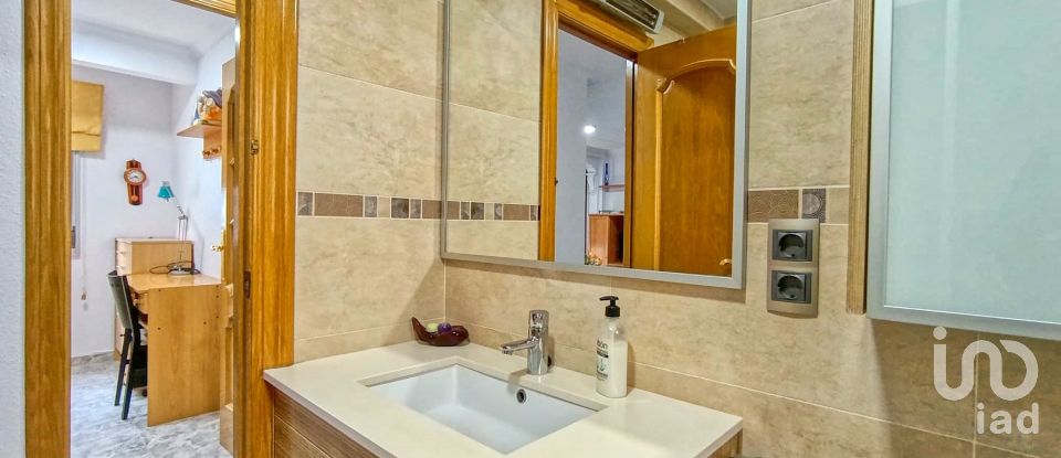 Piso 3 habitaciones de 55 m² en Benidorm (03501)