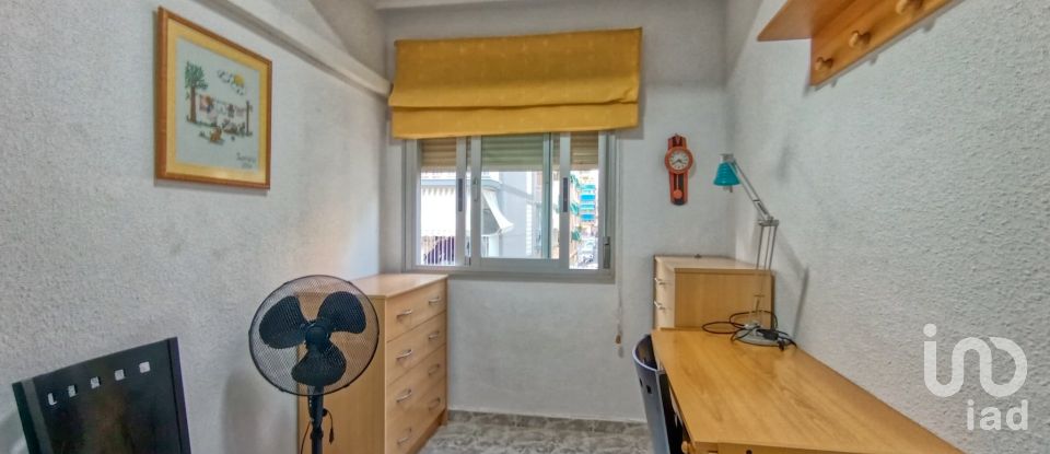 Piso 3 habitaciones de 55 m² en Benidorm (03501)