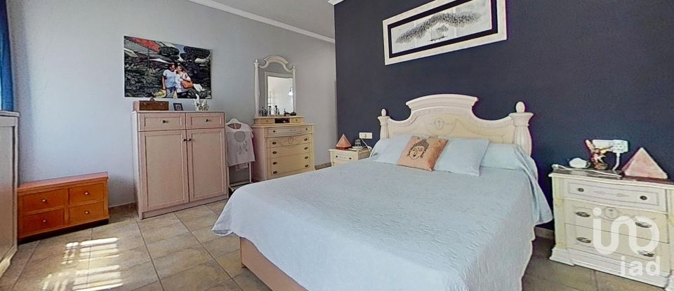 Cottage 4 bedrooms of 313 m² in Elx/Elche (03296)