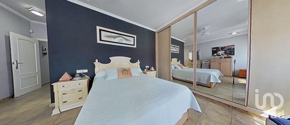 Cottage 4 bedrooms of 313 m² in Elx/Elche (03296)