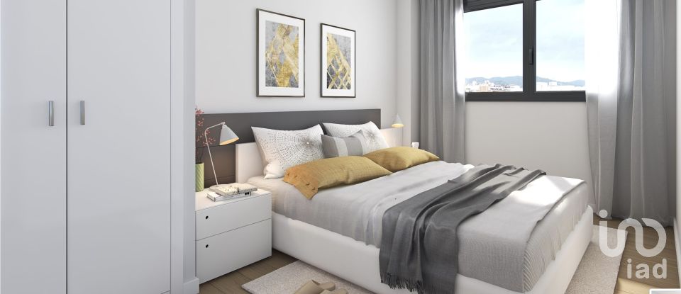 Penthouse 3 bedrooms of 83 m² in Badalona (08912)