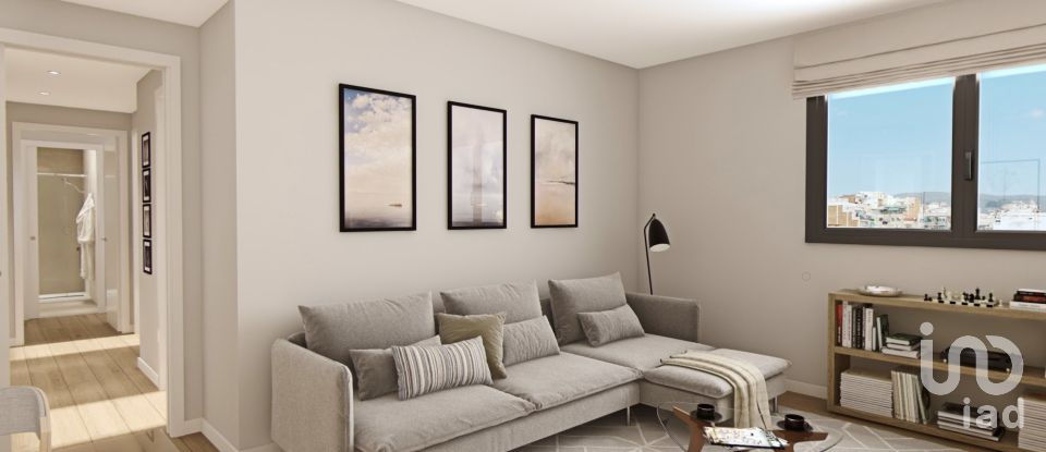 Penthouse 3 bedrooms of 83 m² in Badalona (08912)