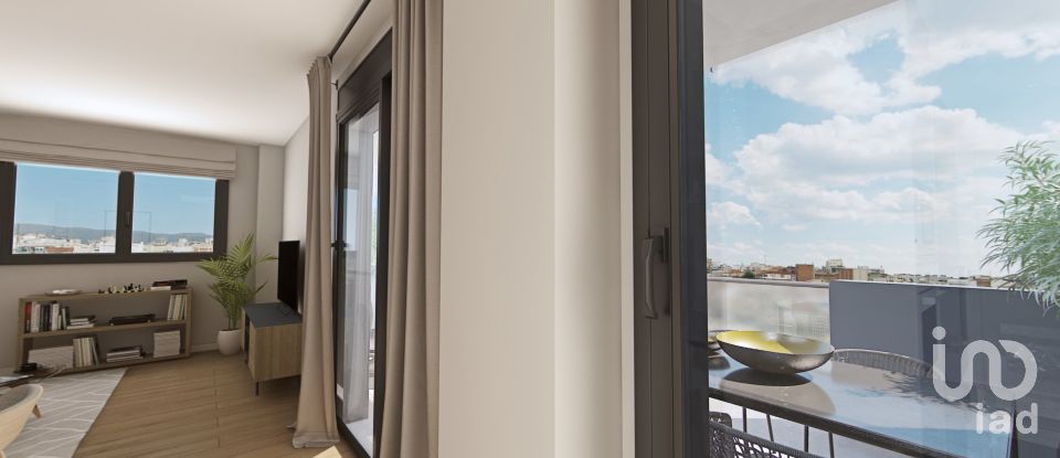 Penthouse 3 bedrooms of 83 m² in Badalona (08912)