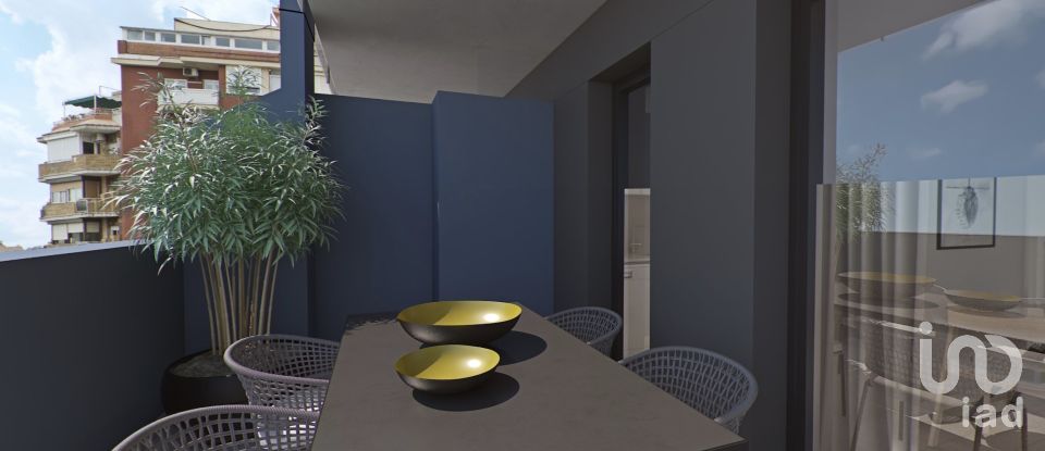 Penthouse 3 bedrooms of 83 m² in Badalona (08912)