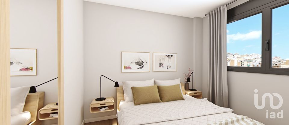 Penthouse 3 bedrooms of 83 m² in Badalona (08912)