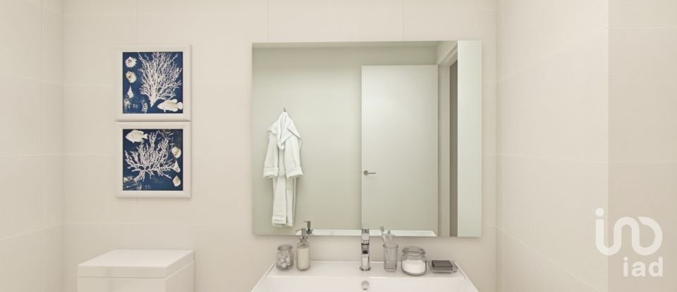 Penthouse 3 bedrooms of 83 m² in Badalona (08912)