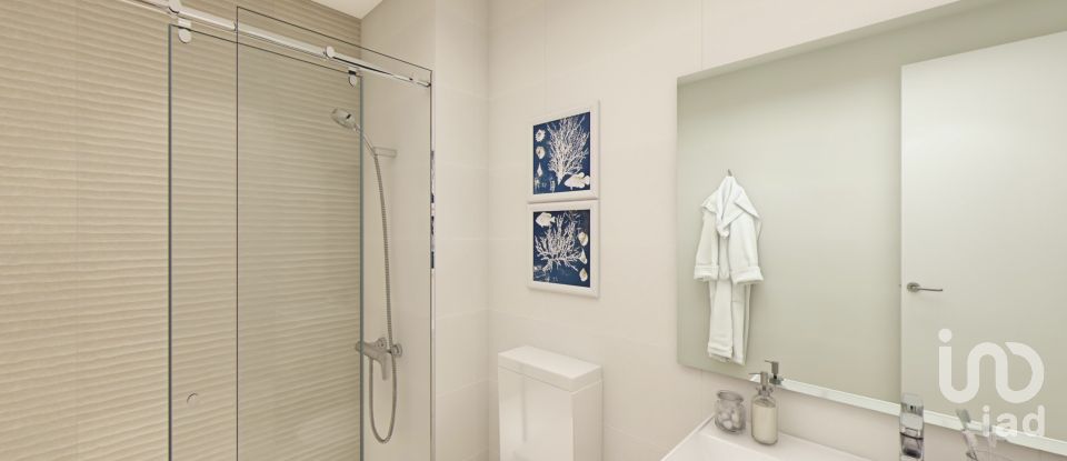 Penthouse 3 bedrooms of 83 m² in Badalona (08912)