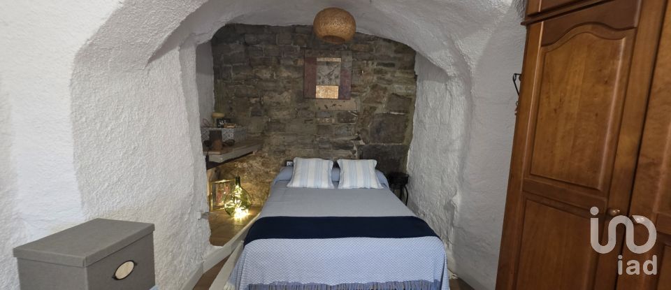 Maison 4 chambres de 224 m² à Les Oluges (25214)