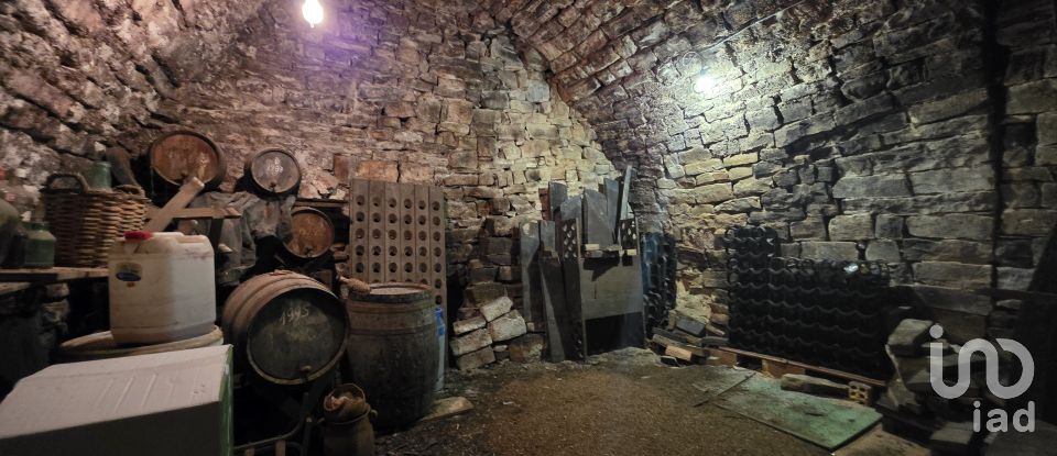 Maison 4 chambres de 224 m² à Les Oluges (25214)