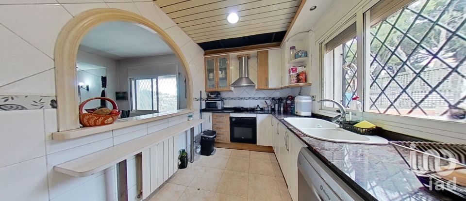 Casa 3 habitaciones de 292 m² en Cunit (43881)