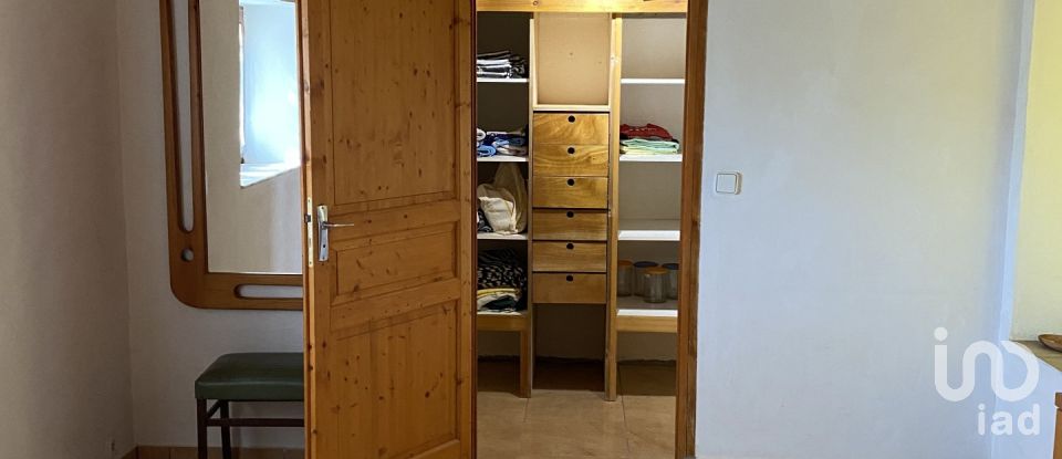 Lodge 3 bedrooms of 200 m² in Mequinenza (50170)