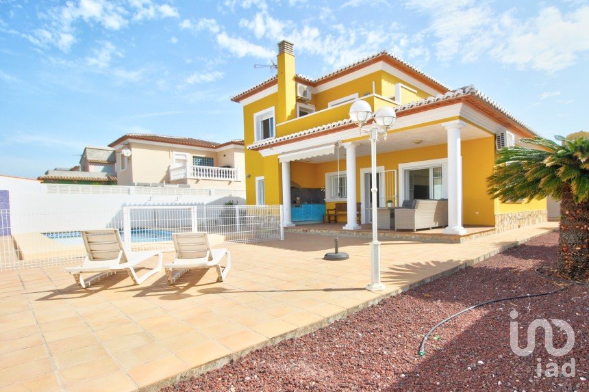 House 4 bedrooms of 218 m² in Ondara (03760)