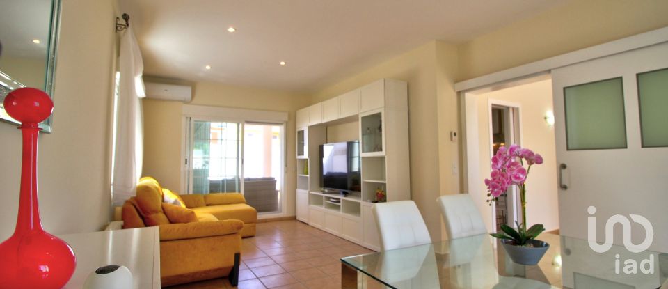 House 4 bedrooms of 218 m² in Ondara (03760)