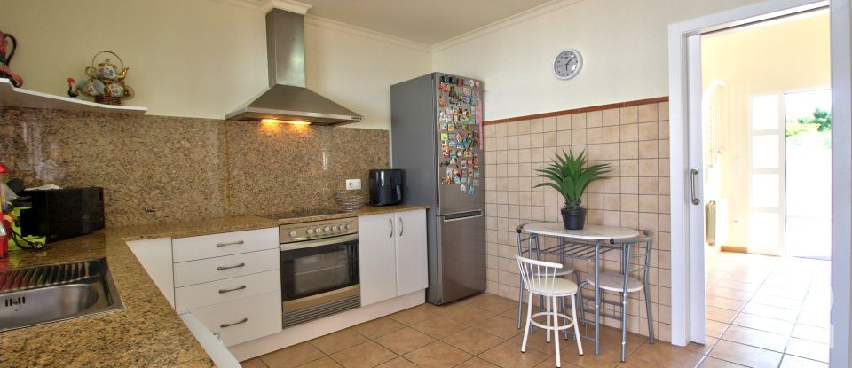 House 4 bedrooms of 218 m² in Ondara (03760)