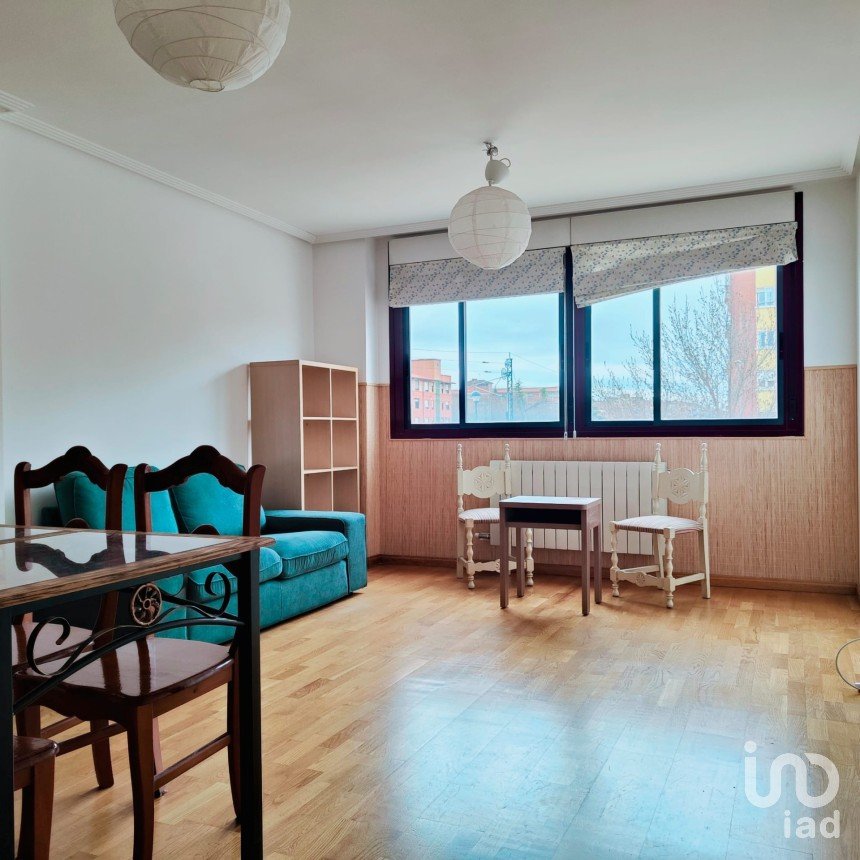 Apartment 2 bedrooms of 94 m² in Valladolid (47011)