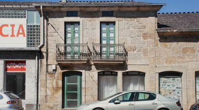 Village house 5 bedrooms of 238 m² in Vilarello (27360)