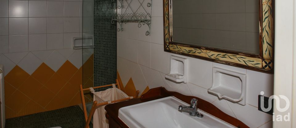 Village house 5 bedrooms of 238 m² in Vilarello (27360)