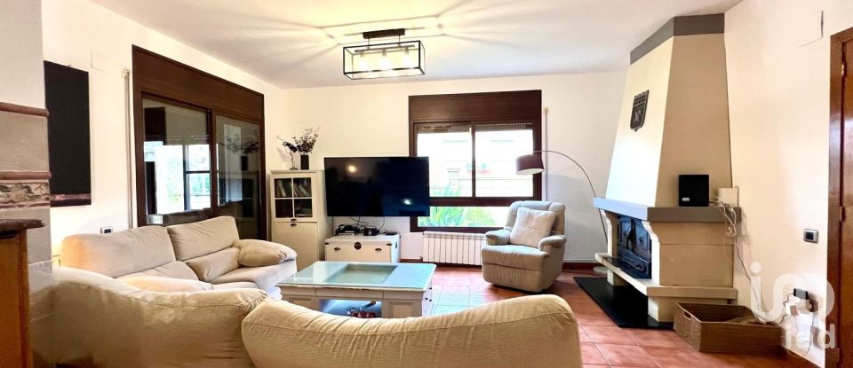 Casa señorial 5 habitaciones de 235 m² en Alcanar (43530)