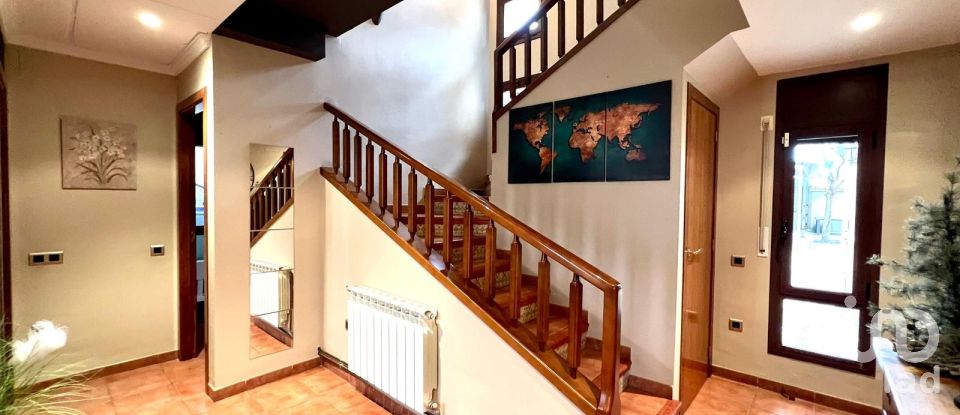 Casa señorial 5 habitaciones de 235 m² en Alcanar (43530)