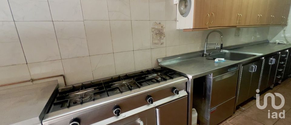 Townhouse 3 bedrooms of 220 m² in Villamiel (10893)