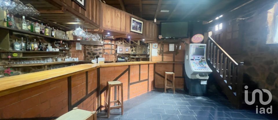 Townhouse 3 bedrooms of 220 m² in Villamiel (10893)