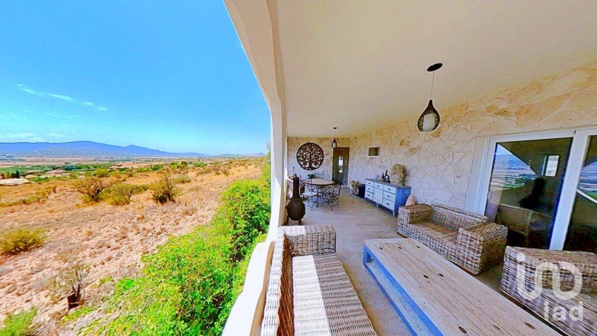 Maison 3 chambres de 191 m² à El/Hondon de Las Nieves Fondo de Les Neus (03688)