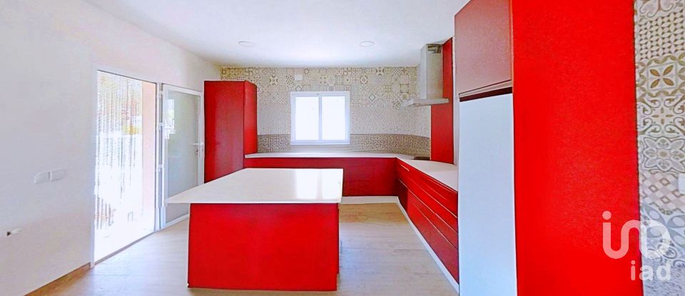 Maison 3 chambres de 191 m² à El/Hondon de Las Nieves Fondo de Les Neus (03688)