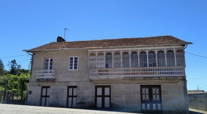 Mansion 3 bedrooms of 400 m² in Vilasobroso (36879)