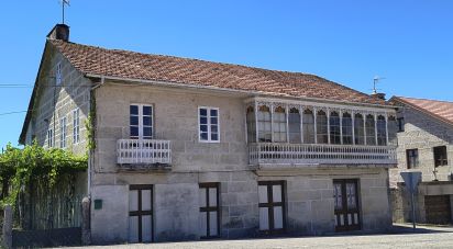 Mansion 3 bedrooms of 400 m² in Vilasobroso (36879)