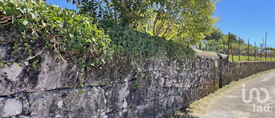 Mansion 3 bedrooms of 400 m² in Vilasobroso (36879)