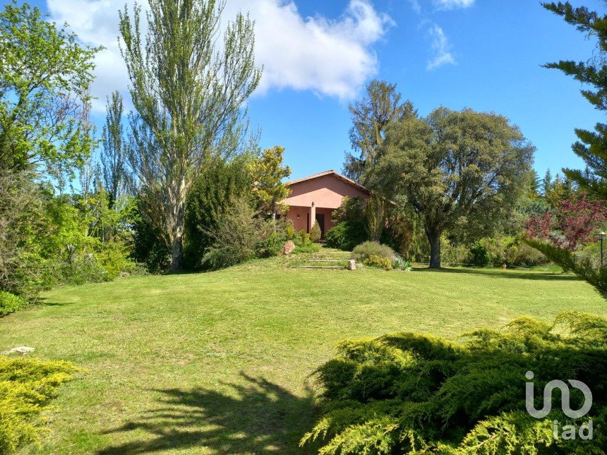 Casa rural 3 habitacions de 120 m² a Prades (43364)