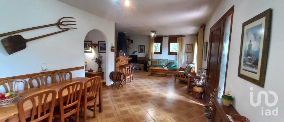 Casa rural 3 habitacions de 120 m² a Prades (43364)