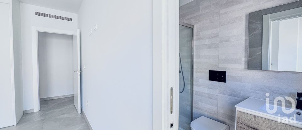 Apartment 2 bedrooms of 88 m² in Torrevieja (03182)