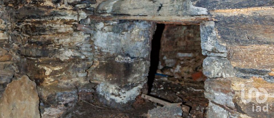 House 5 bedrooms of 502 m² in Riotorto (27744)