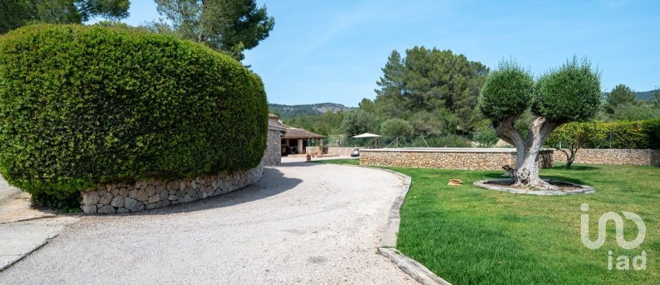 Casa rústica 4 habitacions de 312 m² a Calvia (07184)