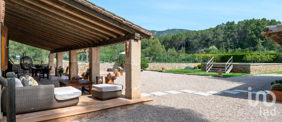 Casa rústica 4 habitacions de 312 m² a Calvia (07184)