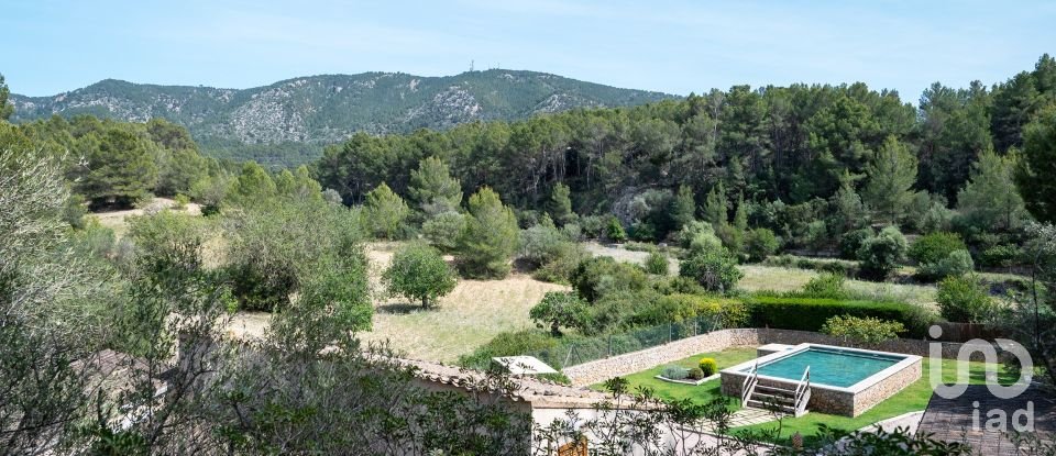 Casa rústica 4 habitacions de 312 m² a Calvia (07184)