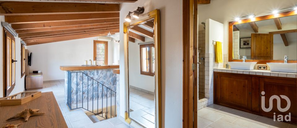 Casa rústica 4 habitacions de 312 m² a Calvia (07184)