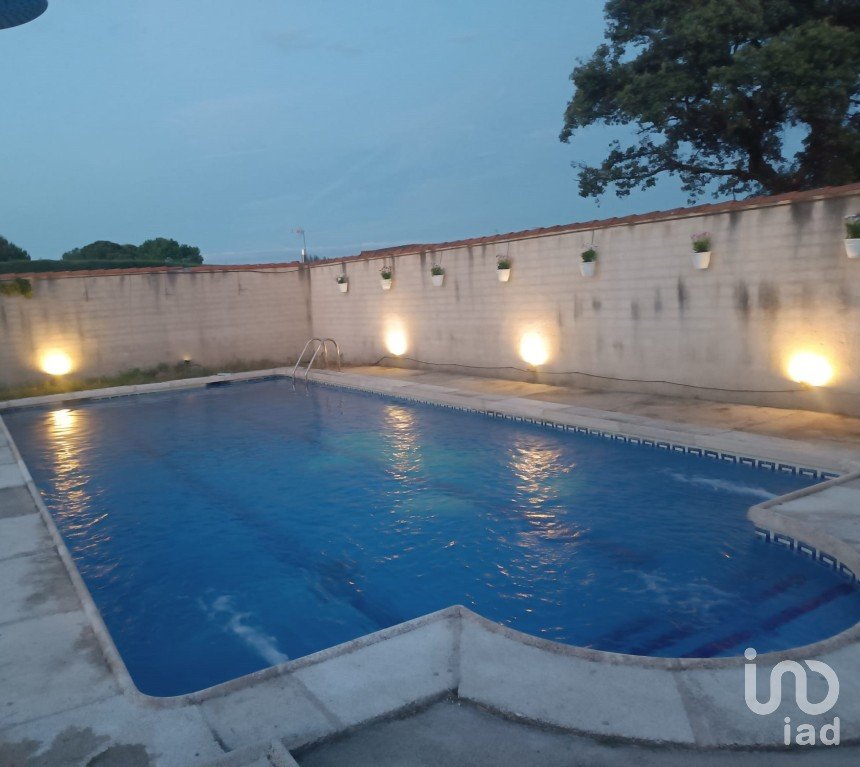 Maison 4 chambres de 183 m² à San Román de los Montes (45646)