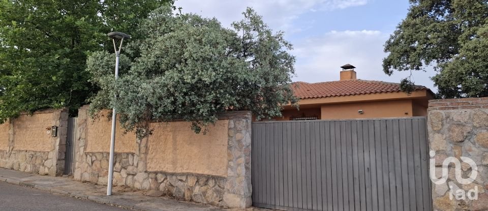 Maison 4 chambres de 183 m² à San Román de los Montes (45646)