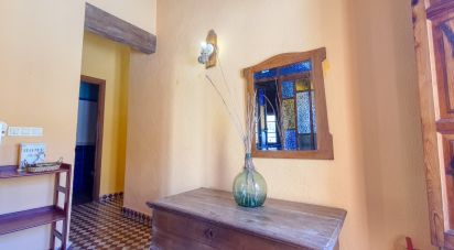 Townhouse 4 bedrooms of 312 m² in Nucleo Benisiva (03788)