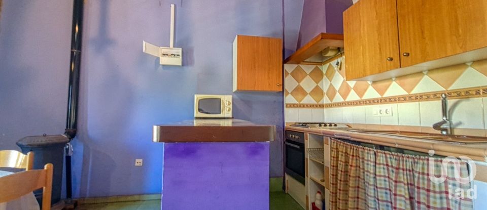 Townhouse 4 bedrooms of 312 m² in Nucleo Benisiva (03788)