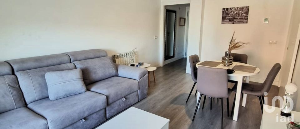 Appartement 3 chambres de 81 m² à Móra d'Ebre (43740)