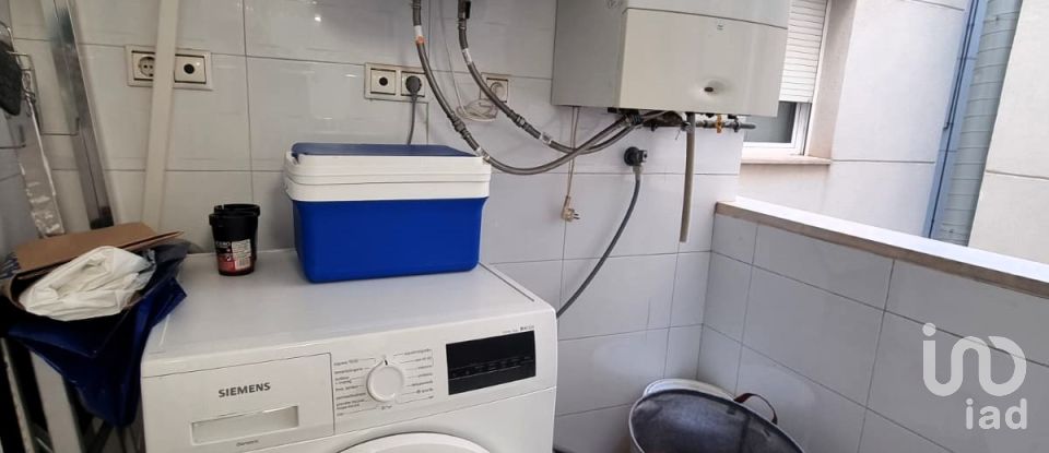 Appartement 3 chambres de 81 m² à Móra d'Ebre (43740)